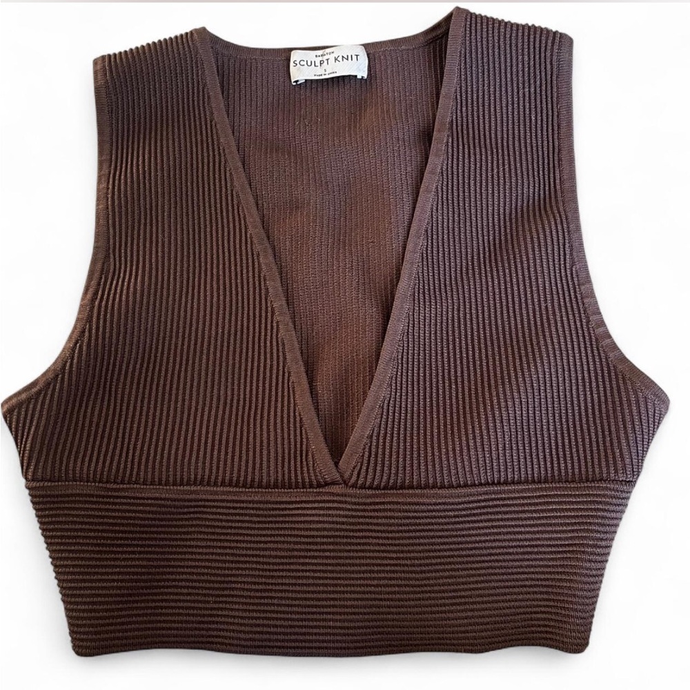 Aritzia Sculpt Knit Brown V-Neck Tank Top
